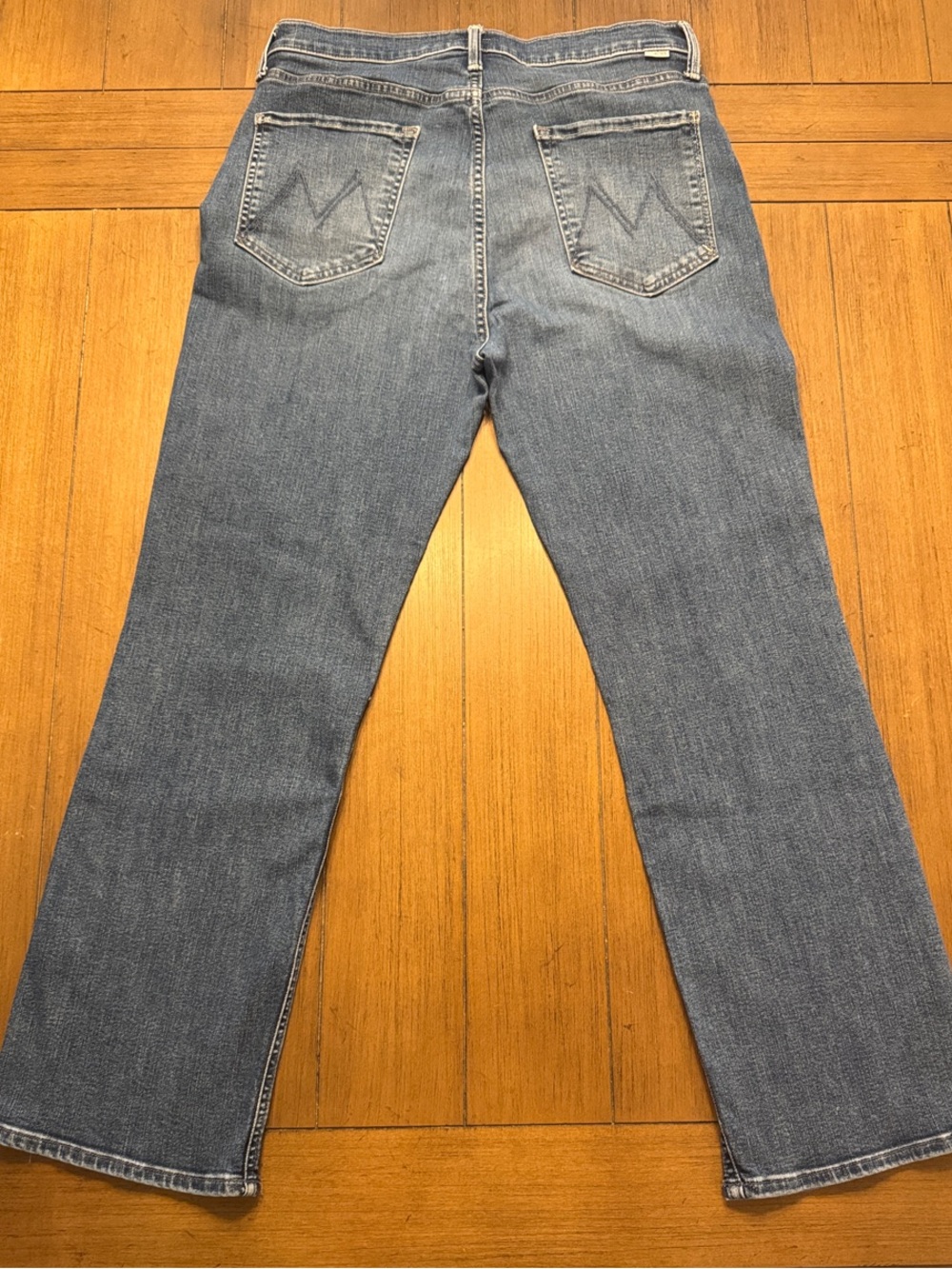 MOTHER Medium Blue Denim Jeans with Back Pocket 'M' Stitch - Picture 5 of 6